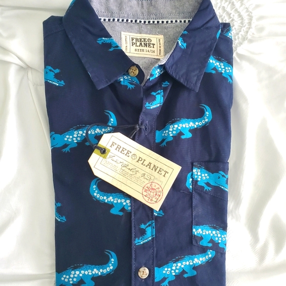 BOYS Shirt - Picture 2 of 3